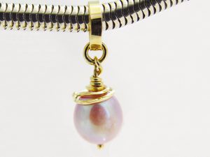 sb2936-bead-beads-bedels-goud-parel-sieraden-hanger-handgemaakt-bedelarmband-armband-ketting-bedelketting-edelsmid-www.tonvandenhout.nl-goudsmid-origineel-bijzonder-uniek