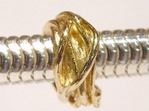 sb347-hanger-bedels-bead-beads-bedelarmband-armband-goud-zilver-bicolor-handgemaakt-sieraden-origineel-bijzonder-edelsmid-www.tonvandenhout.nl-goudsmid-juwelier-wokkel