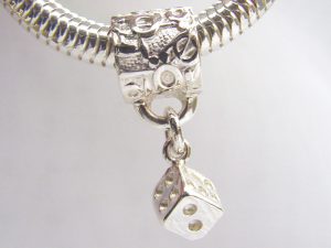 sb6124-beads-dobbelsteen-hanger-zilver-bead-bedels-sieraden-bedelarmband-armband-bedelketting-handgemaakt-edelsmid-www.tonvandenhout.nl-goudsmid-origineel-ketting-uniek