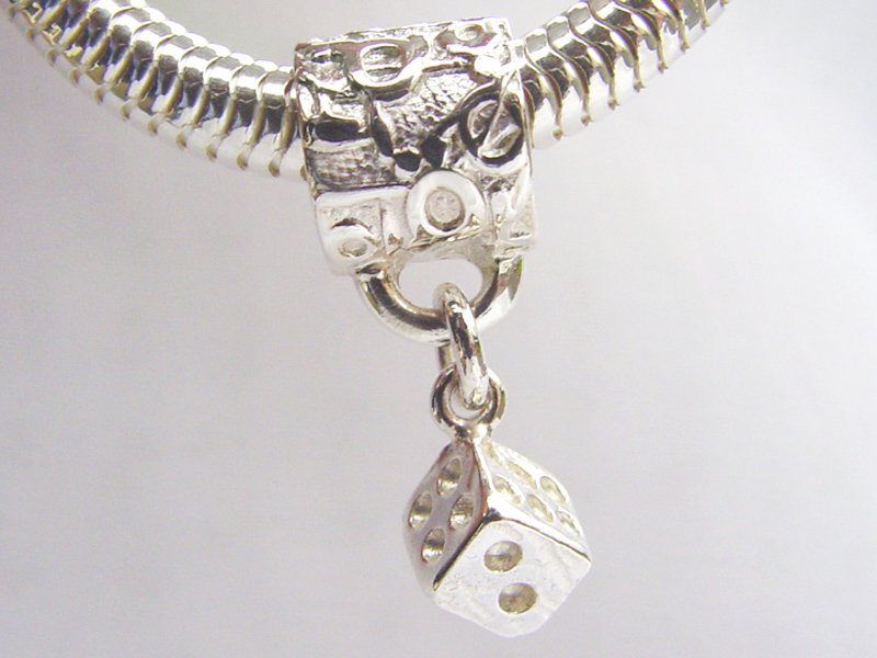 sb6124-beads-dobbelsteen-hanger-zilver-bead-bedels-sieraden-bedelarmband-armband-bedelketting-handgemaakt-edelsmid-www.tonvandenhout.nl-goudsmid-origineel-ketting-uniek