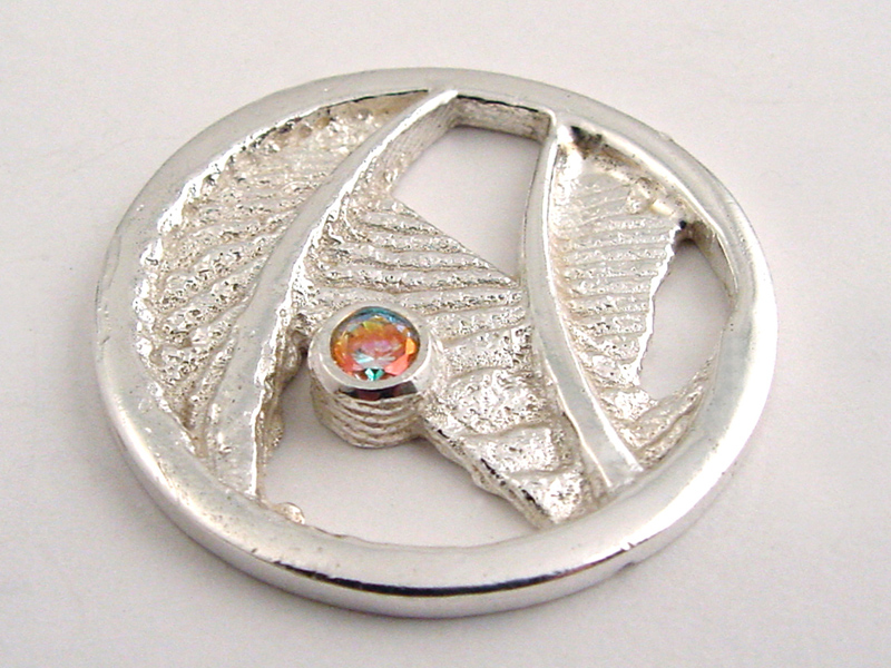 sr1245-roermuntje-steen-fantasie-munt-zilver-roermond-edelsmid-sieraden-www.tonvandenhout.nl-goudsmid-juwelier-handgemaakt-origineel-bijzonder-uniek-kado-sieraad-munthanger-hanger