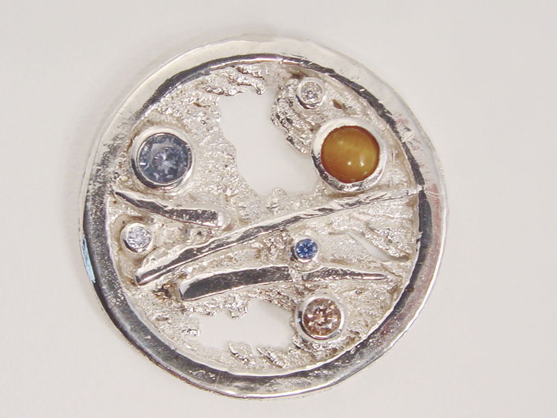 sr1327-roermuntje-steen-kleur-munt-zilver-roermond-edelsmid-blauw-roze-goudsmid-handgemaakt-www.tonvandenhout.nl-origineel-uniek-bijzonder-sieraden-hanger-persoonlijk-kado