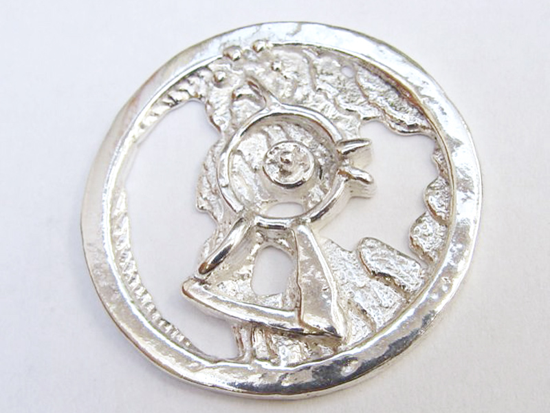sr1418-vogel-zilver-munt-logo-logo's-sieraden-roermuntje-relatiegeschenk-jubileum-dier-herinnering-edelsmid-goudsmid-handgemaakt-www.tonvandenhout.nl-ambacht-uniek-hanger-embleem
