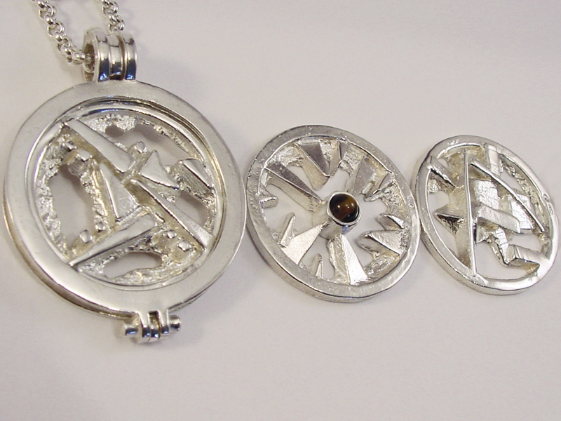 sr1558-roermuntje-steen-bruin-munthouder-munt-zilver-tijgeroog-munthanger-handgemaakt-edelsmid-www.tonvandenhout.nl-goudsmid-sieraden-origineel-bijzonder-roermond-uniek