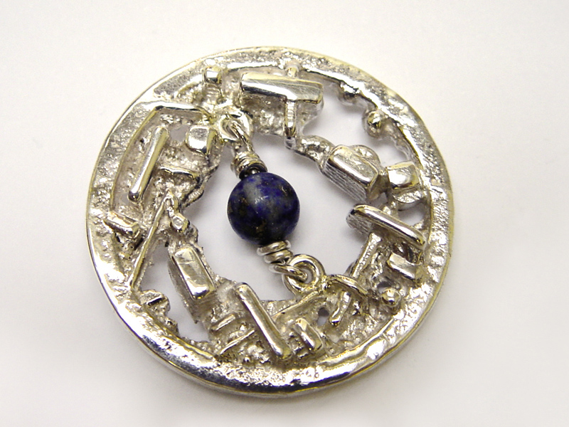 sr1620-sodaliet-blauw-roermuntje-steen-zilver-munt-hanger-edelsmid-juwelier-goudsmid-www.tonvandenhout.nl-sieraden-roermond-handgemaakt-origineel-bijzonder-uniek-sieraad