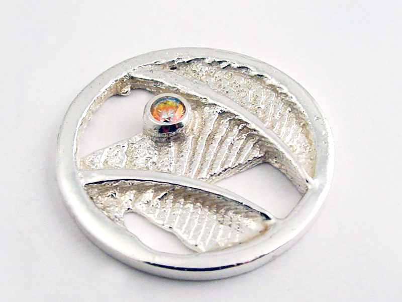 sr1743-fantasie-roermuntje-steen-zilver-munt-handgemaakt-sieraden-herinnering-edelsmid-www.tonvandenhout.nl-goudsmid-origineel-bijzonder-uniek-roermond-hanger-cadeau-kado