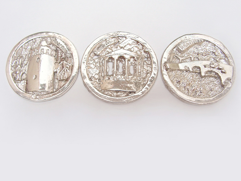 sr2-roermuntje-logo's-sieraden-munt-kiosk-rattentoren-stenen-brug-zilver-maatwerk-edelsmid-juwelier-www.tonvandenhout.nl-relatiegeschenk-bedrijven-jubileum-roermond-kado