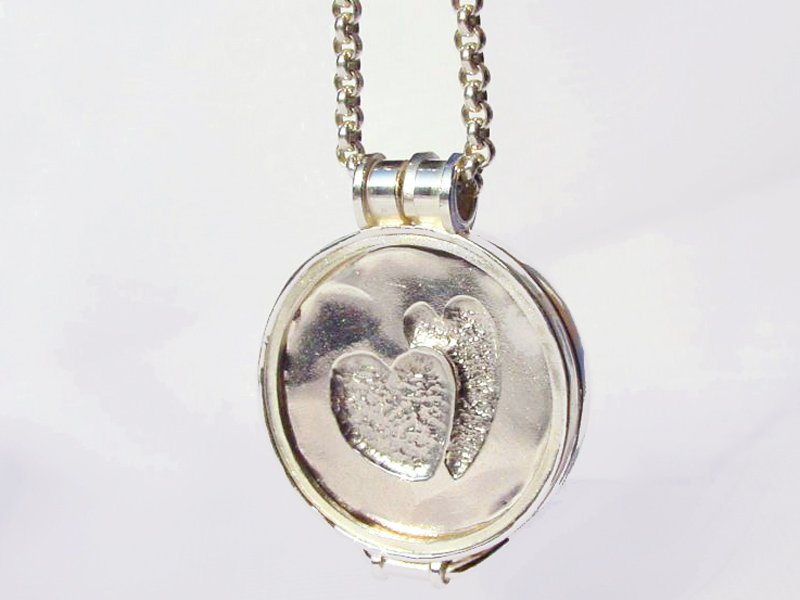 sr5194-hart-hartje-hanger-munt-zilver-roermuntje-roermond-handgemaakt-edelsmid-edelsmeden-goudsmid-juwelier-www.tonvandenhout.nl-origineel-bijzonder-uniek-sieraden-lief