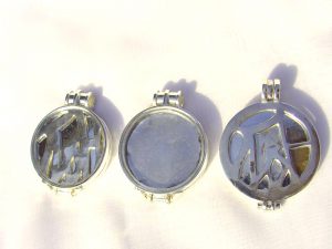 sr5197-zilver-munt-handgemaakt-edelsmid-sieraden-hanger-goudsmid-www.tonvandenhout.nl-logo's-roermuntje-roermond-edelsmeden-vandenhout-uniek-bijzonder-origineel-munthanger