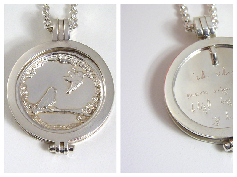sr699-roermuntje-zilver-hanger-munt-herinnering-gravure-edelsmid-www.tonvandenhout.nl-roermond-vogel-handgemaakt-origineel-uniek-bijzonder-logo's-juwelier-sieraden-ketting