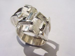 sg5478-vingerafdruk-herinneringssieraad-gedenksieraden-gedenken-herinnering-edelsmid-handgemaakt-edelsmeden-www.tonvandenhout.nl-sieraden-origineel-ring-ringen-zilver-trouwringen