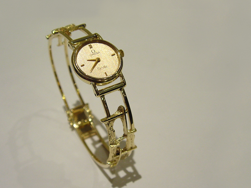 sh5244-horloge-horloges-uurwerk-quartz-sieraden-goud-band-armband-handgemaakt-origineel-bijzonder-uniek-edelsmid-www.tonvandenhout.nl-goudsmid-horlogeband-roermond-dames