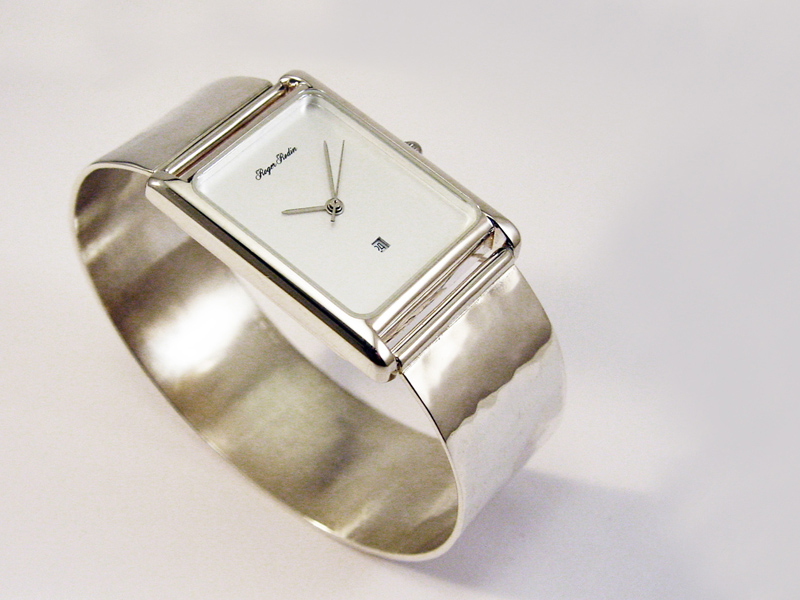 sh6460-horloge-zilver-edelsmid-edelsmeden-www.tonvandenhout.nl-handgemaakt-band-gesmeed-horloges-uurwerk-armband-goudsmid-uniek-quartz-sieraden-band-origineel-bijzonder