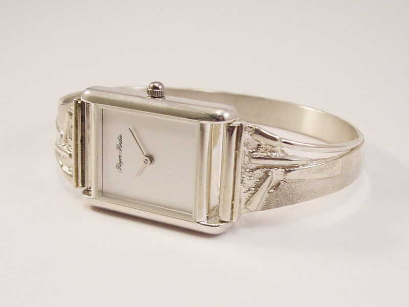 sh6473-horloge-horloges-zilver-handgemaakt-band-edelsmid-www.tonvandenhout.nl-edelsmeden-uurwerk-horlogeband-sieraden-armband-roermond-origineel-bijzonder-uniek-vandenhout