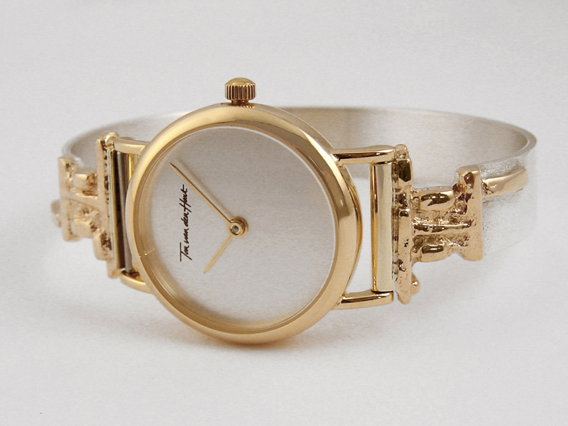 sh8655-horloge-zilver-goud-bicolor-horlogeband-handgemaakt-edelsmid-www.tonvandenhout.nl-edelsmeden-roermond-goudsmid-juwelier-origineel-armband-sieraden-band-uniek-dames