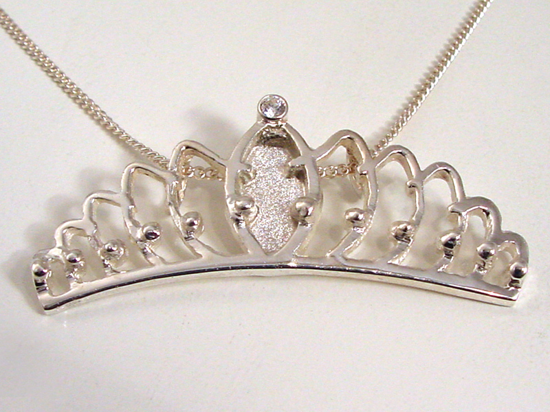 ssp9508-kroon-hanger-carnaval-zilver-prinses-logo-logo's-sieraden-ketting-edelsmid-handgemaakt-www.tonvandenhout.nl-bijzonder-origineel-uniek-relatiegeschenk-roermond-smid