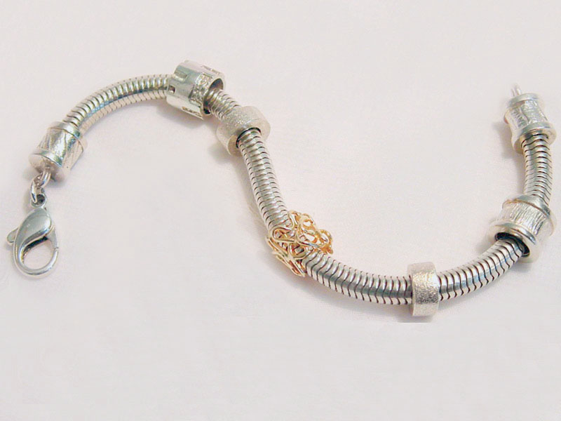 sb3108-bead-beads-bedels-bedelarmband-zilver-armband-handgemaakt-uniek-bijzonder-origineel-edelsmid-goudsmid-www.tonvandenhout.nl-juwelier-sieraden-goud-bicolor-roermond