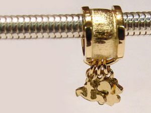 sb3481-beads-goud-klaver-geluk-anker-sieraden-klavertje-ankertje-bead-bedels-bedelarmband-armband-handgemaakt-hanger-liefde-origineel-www.tonvandenhout.nl-edelsmid-uniek