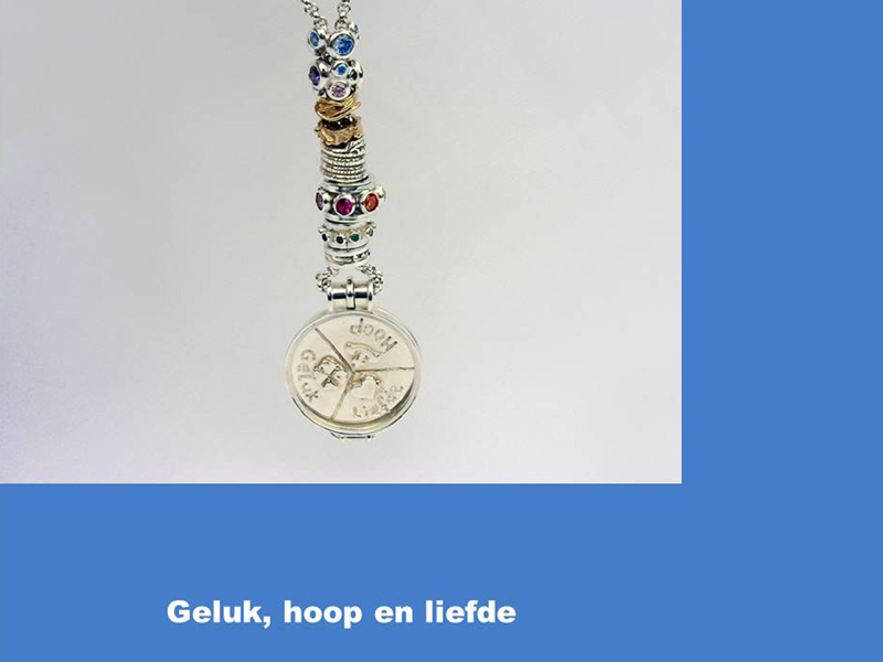 sr1434-beads-geluk-munthanger-edelsmid-www.tonvandenhout.nl-edelsmeden-roermond-goudsmid-goudsmeden-sieraden-roermuntje-liefde-hanger-munt-bicolor-zilver-goud-handgemaakt