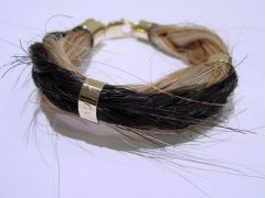 sg5240-gedenksieraden-herinnering-gedenken-gedenksieraad-armband-paardenhaar-edelsmid-www.tonvandenhout.nl-aandenken-paard-haar-goudsmid-goud-roermond-origineel-uniek-smid