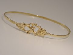 sg9597-armband-goud-ster-hartje-klavertje-vier-edelsmid-gedenken-herinnering-www.tonvandenhout.nl-handgemaakt-origineel-herinneren-goudsmid-spang-slaven-sieraden-juwelier-uniek