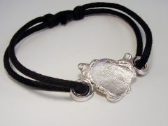 sg9653-armband-zilver-hart-hartje-vingerafdruk-gedenken-herinnering-edelsmid-www.tonvandenhout.nl-goudsmid-bijzonder-aandenken-uniek-roermond-juwelier-bedels-bedel-sieraad