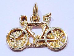 sl4-hanger-fiets-goud-logo-gedenken-sieraden-handgemaakt-edelsmid-www.tonvandenhout.nl-relatiegeschenk-logo's-bijzonder-origineel-uniek-herinnering-ambacht-ontwerp-cadeau