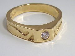 ssm9799-vaderdag-ring-goud-briljant-edelsmid-www.tonvandenhout.nl-edelsmeden-zegelring-roermond-goudsmid-goudsmeden-handgemaakt-sieraden-origineel-heren-zegel-bijzonder