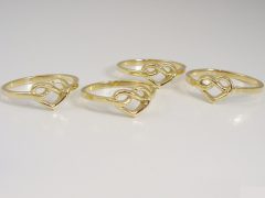 sg9312-ring-goud-hart-hartje-gedenken-lief-edelsmid-www.tonvandenhout.nl-juwelier-goudsmid-herinnering-sieraad-aandenken-love-ringen-ontwerp-open-handwerk-origineel-uniek-liefde