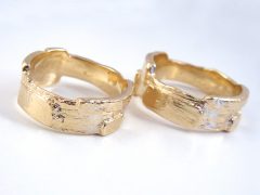 str9086-goud-trouwringen-edelsmid-www.tonvandenhout.nl-goudsmid-juwelier-handgemaakt-origineel-trauringe-hochzeit-ring-sieraden-sieraad-uniek-ringen-trouwen-huwelijk-smid-atelier